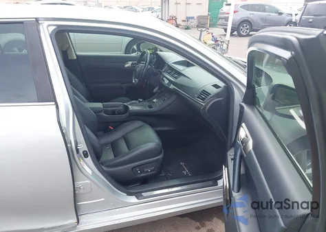 2016 Lexus Ct 200H z USA, uszkodzony, nr VIN JTHKD5BH3G2262878